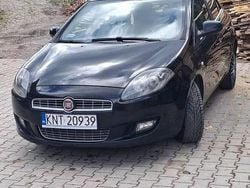 Czarny Używany 2011 Fiat Bravo Hatchback | 10 900 zł (Dość drogi)