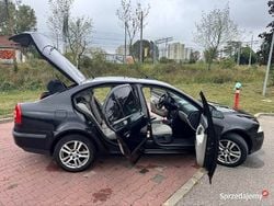 Czarny Używany 2008 Skoda Octavia Hatchback | 13 100 zł