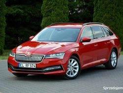 Czerwony Używany 2020 Skoda Superb Kombi | 69 900 zł