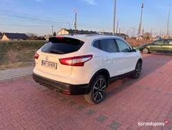 Biały Używany 2014 Nissan Qashqai SUV | 45 500 zł (Dość drogi)