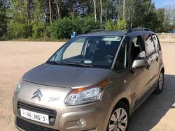 Brązowy Używany 2010 Citroën C3 Picasso Minivan | 13 300 zł (Dobra cena)