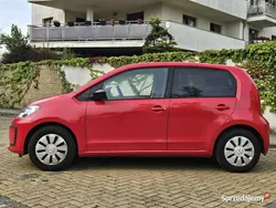 Czerwony Używany 2018 VW up! Hatchback | 32 900 zł (Dość drogi)