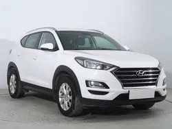 Biały Używany 2018 Hyundai Tucson SUV | 59 999 zł (Dobra cena)