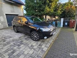 Czarny Używany 2014 Mitsubishi Outlander P-HEV Kombi | 42 500 zł (Dobra cena)