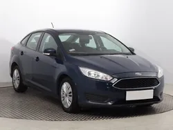 Niebieski Używany 2018 Ford Focus Sedan/Limuzyna | 31 999 zł (Dobra cena)