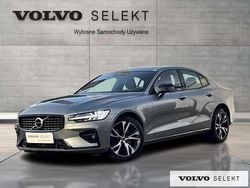 Szary Używany 2021 Volvo S60 Sedan/Limuzyna | 124 900 zł (Dobra cena)