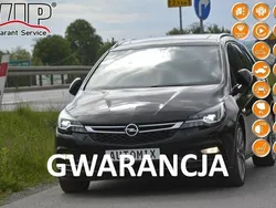Czarny Używany 2016 Opel Astra Kombi | 51 100 zł (Dość drogi)