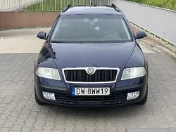 Niebieski Używany 2005 Skoda Octavia Elegance Kombi | 12 800 zł (Dość drogi)