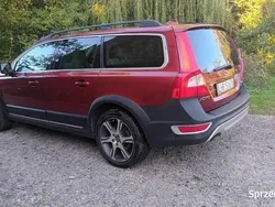 Bordowy Używany 2012 Volvo XC70 SUV | 39 900 zł
