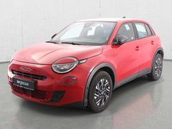 Czerwony Używany 2024 Fiat 600 | 84 900 zł