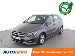 Szary Używany 2018 Mercedes B180 Minivan | 54 500 zł (Super Cena)