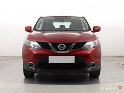 Bordowy Używany 2014 Nissan Qashqai SUV | 38 999 zł (Uczciwa cena)