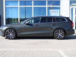 Używany 2021 Volvo V60 Kombi | 116 900 zł