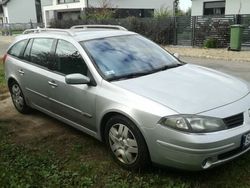 Srebrny Używany 2003 Renault Laguna II Sedan/Limuzyna | 6250 zł