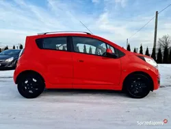 Czerwony Używany 2011 Chevrolet Spark LT Hatchback | 15 900 zł (Uczciwa cena)