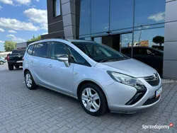 Srebrny Używany 2015 Opel Zafira Minivan | 47 900 zł (Dość drogi)