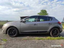 Biały Używany 2011 Renault Mégane III Hatchback | 17 500 zł (Uczciwa cena)