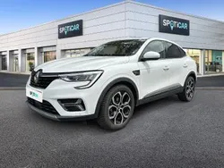 Biały Używany 2022 Renault Arkana Intens SUV | 89 900 zł (Uczciwa cena)