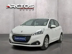 Biały Używany 2017 Peugeot 208 Active Hatchback | 32 900 zł (Dość drogi)