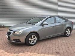 Szary Używany 2009 Chevrolet Cruze Sedan/Limuzyna | 18 500 zł (Uczciwa cena)