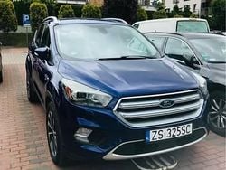 Granatowy Używany 2017 Ford Kuga Titanium SUV | 54 999 zł (Uczciwa cena)