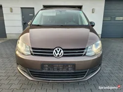 Brązowy (metalik) Używany 2012 VW Sharan Minivan | 47 900 zł (Uczciwa cena)