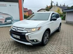 Biały Używany 2016 Mitsubishi Outlander SUV | 46 900 zł