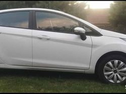 Biały Używany 2015 Ford Fiesta Hatchback | 26 900 zł (Uczciwa cena)