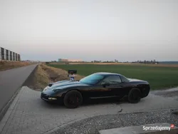 Czarny Używany 2002 Chevrolet Corvette C5 LS Coupe | 99 000 zł