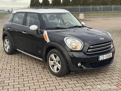 Czarny Używany 2016 Mini Cooper Countryman SUV | 49 800 zł