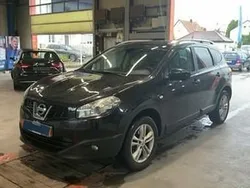 Czarny Używany 2010 Nissan Qashqai +2 SUV | 31 900 zł (Uczciwa cena)
