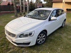 Biały Używany 2015 Volvo V60 Kombi | 52 000 zł (Dobra cena)