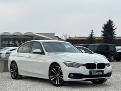 Biały (metalik) Używany 2018 BMW 318 Sedan/Limuzyna | 74 900 zł (Uczciwa cena)