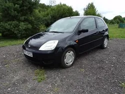 Niebieski Używany 2004 Ford Fiesta Hatchback | 5900 zł (Dość drogi)