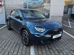 Lakier metalizowany zielony mare Nowe 2025 Fiat 600E La Prima Hatchback | 132 000 zł