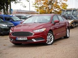 Czerwony Używany 2017 Ford Mondeo Sedan/Limuzyna | 52 000 zł