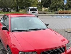 Czerwony Używany 1997 Audi A3 Hatchback | 2000 zł (Dobra cena)