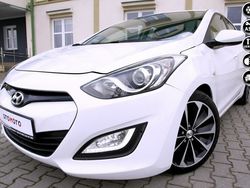 Biały Używany 2012 Hyundai i30 Hatchback | 29 999 zł (Uczciwa cena)