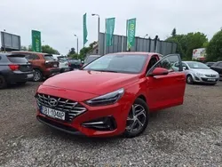 Czerwony Używany 2021 Hyundai i30 Hatchback | 57 900 zł (Dobra cena)