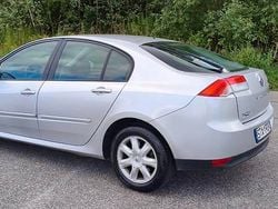 Srebrny Używany 2008 Renault Laguna III Sedan/Limuzyna | 9300 zł (Dobra cena)