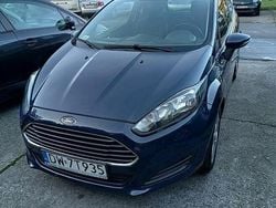 Granatowy Używany 2013 Ford Fiesta Hatchback | 13 500 zł (Uczciwa cena)