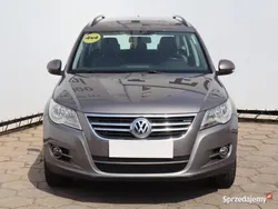 Szary Używany 2010 VW Tiguan SUV | 37 499 zł (Dość drogi)