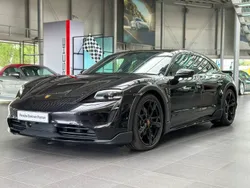 Jet black metallic Używany 2023 Porsche Taycan Cross Turismo Sedan/Limuzyna | 517 000 zł