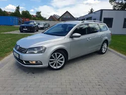 Srebrny Używany 2010 VW Passat Highline Kombi | 23 500 zł (Dość drogi)