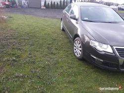 Brązowy Używany 2007 VW Passat Sedan/Limuzyna | 12 900 zł (Uczciwa cena)