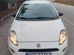 Biały Używany 2012 Fiat Punto Van | 4500 zł