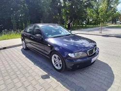 Czarny Używany 2005 BMW 318 Sedan/Limuzyna | 4999 zł