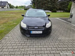 Czarny Używany 2014 Ford Focus Kombi | 20 900 zł (Uczciwa cena)