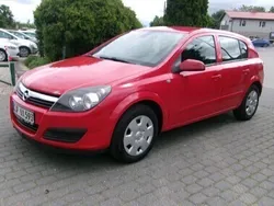 Czerwony Używany 2005 Opel Astra Hatchback | 9300 zł (Uczciwa cena)