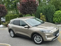 Złoty Używany 2020 Ford Kuga Titanium SUV | 69 900 zł (Uczciwa cena)